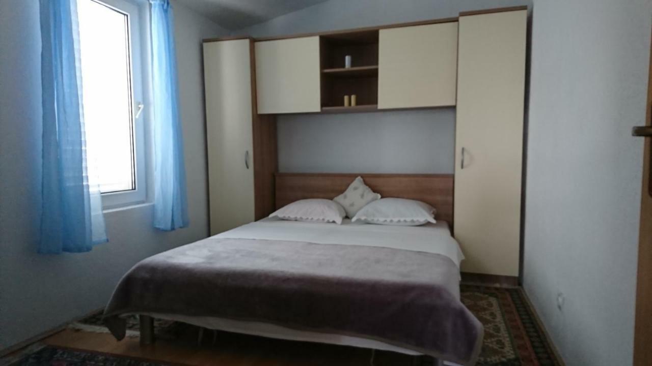 Apartmani Kocka Primošten Exterior foto