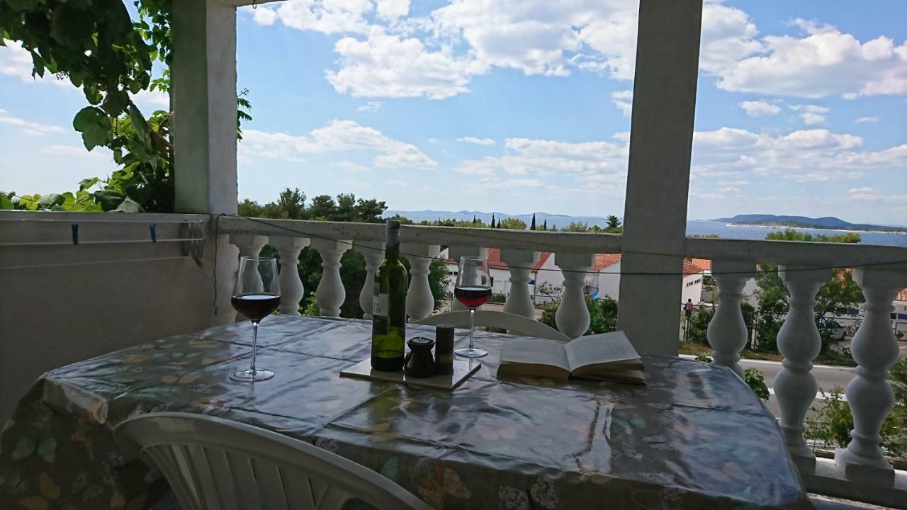 Apartmani Kocka Primošten Exterior foto