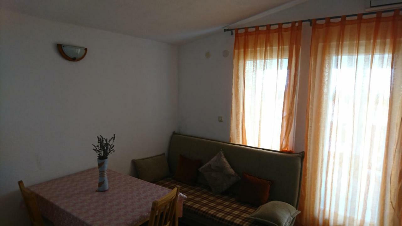 Apartmani Kocka Primošten Exterior foto