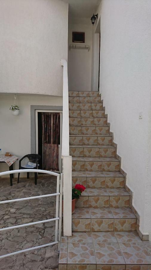 Apartmani Kocka Primošten Exterior foto